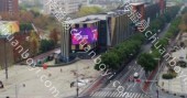 建邺区云锦路与所街交叉口乐基广场 2 号楼南外立面户外 高清 LED 大屏