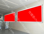 铁路广告 新疆巴音郭楞蒙古自治州轮台站出站厅补票处旁墙体灯箱广告