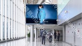 机场广告 成都双流国际机场T2航站楼二层国内到达夹层正迎面灯箱广告